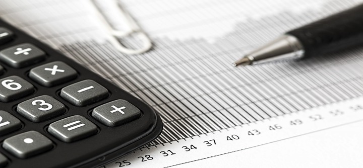 ¿Qué es el ceteris paribus? Origen, significado y ejemplos