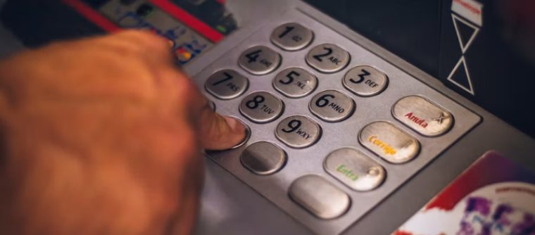 Descubierto tácito