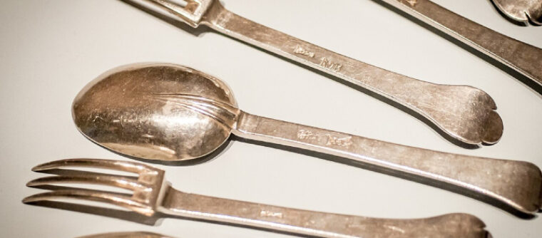 Cubertería de plata